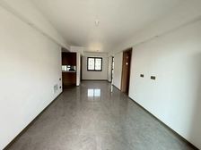 首付24万买中海开发商装修3房2卫满足4口之家