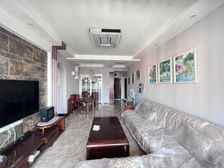 ,户型方正,采光充足,经典户型,东北朝向