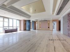 半月湾270°全湖景大平层 房子里可看网红打卡一颗树