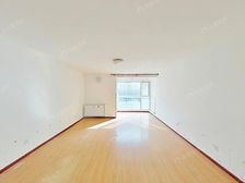 腾龙家园一区3室2厅,一层前后无遮挡