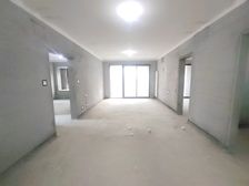 一梯两户设计,公摊小,采光视野好,前面无遮挡