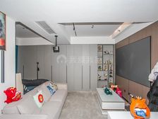 无需购房,精装一房拎包入住,13号线在旁,2015年次新