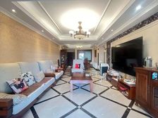 精装房 江北区 龙湖源著北区 三房 180万