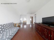 简装大三房 楼层采光刺眼 看房有钥匙