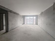 急售,九年制学校旁,中建云栖苑 4室2厅,南北通透