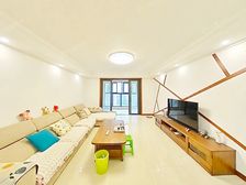 尹山湖 双湾花园飞机洋房 全新毛坯 位置好采光足