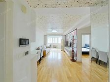 品质好房!精装地暖!次新房!公园旁!