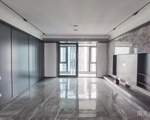 明湖悦府4室2厅2卫南朝向1200.0万元/套出售