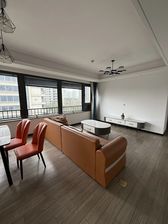 海映星洲北区3室2厅2卫南北朝向175.0万元/套出售