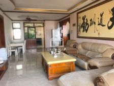 安吉丽城4房2厅105万