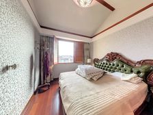 顶复湖景房,可以看到整个湖光风景