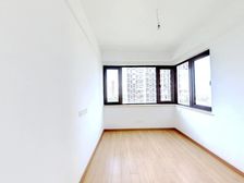 中旅城 128平精装4房 位佳楼层好 随时可看