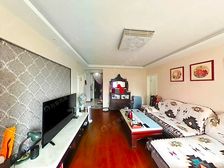 小区经典三房,户型好,视野采光好,装修好