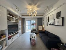 铂悦府3室2厅2卫南朝向248.0万元/套出售