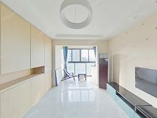 青山绿庭二区,双阳台边户大2室,自住装修 南北通透