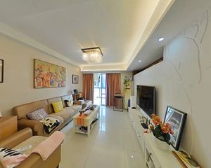 房东诚心出售,价格可议,全屋装修