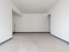 历史z低价 安心卖 龙湖两室一厅 出门双轻轨 中间楼层