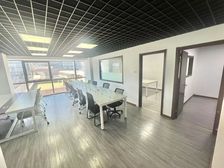 望京东 锐创国际新出100平 2隔间 带家具 随时看房