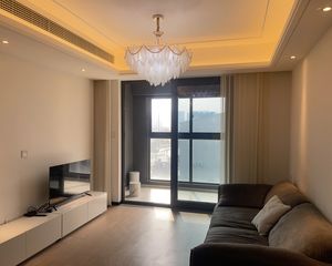 滨盛臻园3室2厅2卫南朝向249.0万元/套出售