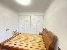 秀山湖壹号2房南精装真实好房