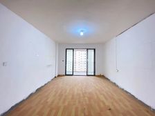 汇景新城新建中心,大型社区,阳光充足,毛坯