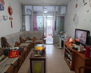 南北通透车站路小区2室2厅