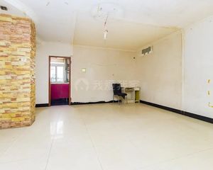 洋桥东丽温泉 3室1厅2卫 满五年 电梯房 近地铁