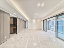 融创玻璃幕墙大平层,出则繁华,入则宁静