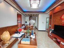 新希望锦城4房2厅精装82万