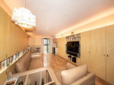 巴黎花园,交通便利,环境优美,精装修,诚意出售,房型正气