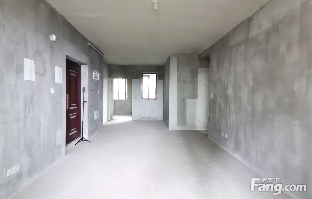 中国铁建万籁九歌，横厅三房，视野好采光好，书包近，性价比高