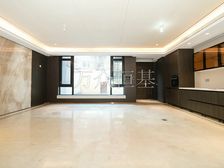 南北通透翡翠公园4室2厅精装修