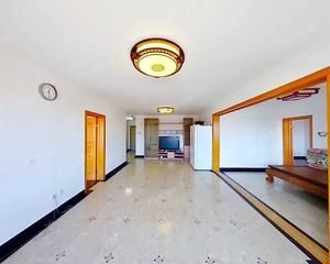 朝阳公园南门 团结湖 团结湖公寓高层观景四居 满五年 有钥匙