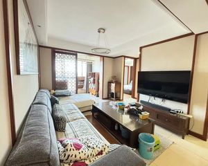 格兰春天二期3室2厅2卫南朝向280.0万元/套出售