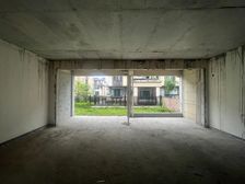 华侨城别墅土建已做 单层120平 带子母车位