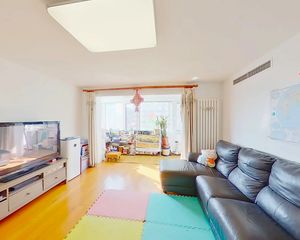 水清木华园 精装大平层 西南朝向 无遮挡 诚售!