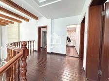 广西农机生活区大学东路6房3厅320万