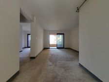 地下室全采光,龙湖底跃 配套齐全带巴SHU背包!