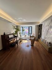 江山万里五期4室2厅2卫南朝向568.0万元/套出售