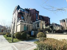 翡翠公园 电梯中叠西边户 18地块 房子靠谱出随时可看房