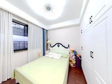 中海枫华里 装修50w 视野开阔 诚心出售