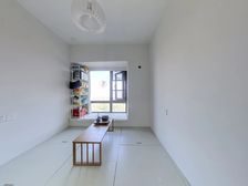 得房房高,房东自己装修换房,采光好