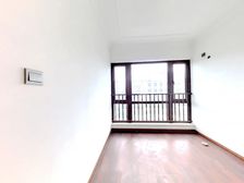 御官山一期,位置好。双阳台,可拎包入住。