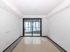 高铁新城板块 蓝光晶曜3室精装 6楼好楼层 全新未入住