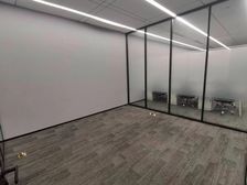 欧美金融城 核心CBD 朝南大落地窗 精装修带家具