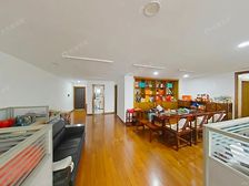 电梯中高区,精装修,地理位置优质,采光通风佳