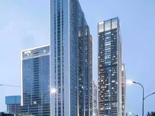 欧美金融城353方东南朝向 高区视野好 精装带家具 拎包入住