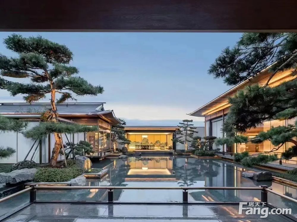 小区相关图