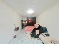 经典一室户 中间楼层 边套南北通 前后无遮挡 通风采光佳