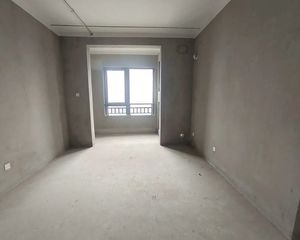春江明月3室2厅1卫南朝向138.0万元/套出售